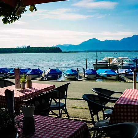 Schlossblick Chiemsee Prien am Chiemsee