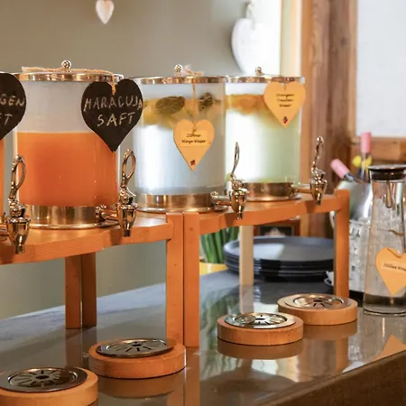 Schlossblick Chiemsee