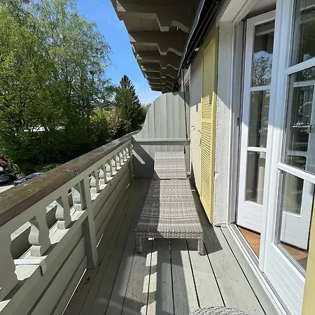 Hotel Schlossblick Chiemsee 3*