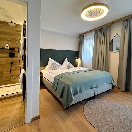 Hotel Schlossblick Chiemsee