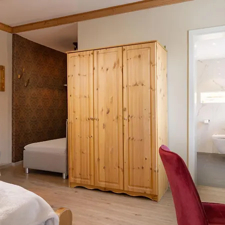 Schlossblick Chiemsee Hotel
