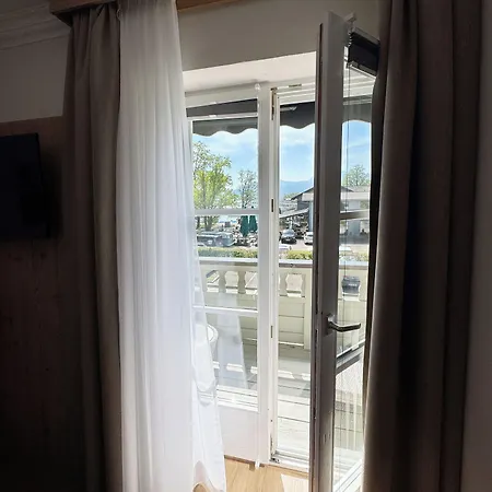 Schlossblick Chiemsee Hotel 3*