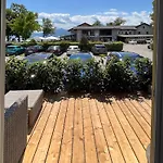 Schlossblick Chiemsee