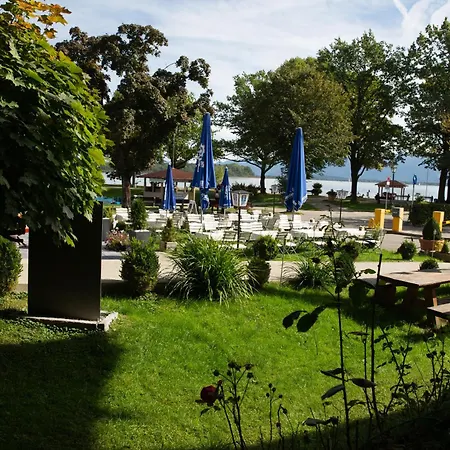 Schlossblick Chiemsee Hotel