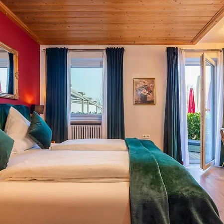 Hotel Schlossblick Chiemsee