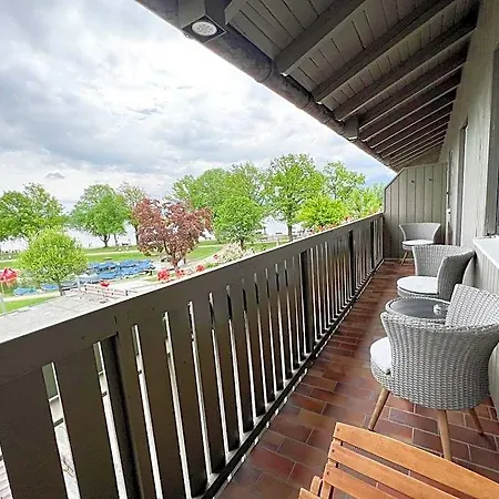 Hotel Schlossblick Chiemsee 3*