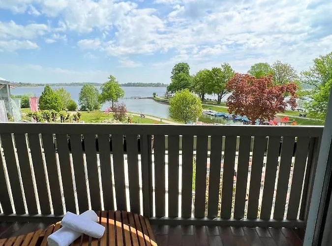 Schlossblick Chiemsee פרין אם קימזה