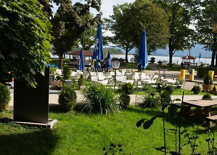 Schlossblick Chiemsee מלון